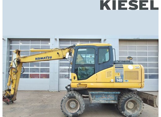 Komatsu PW140-7